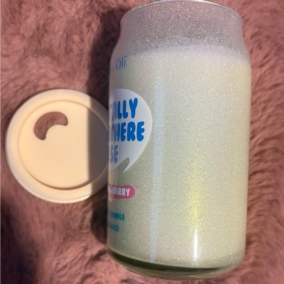 Blue Raspberry Scented Candle - Picture 10 of 13